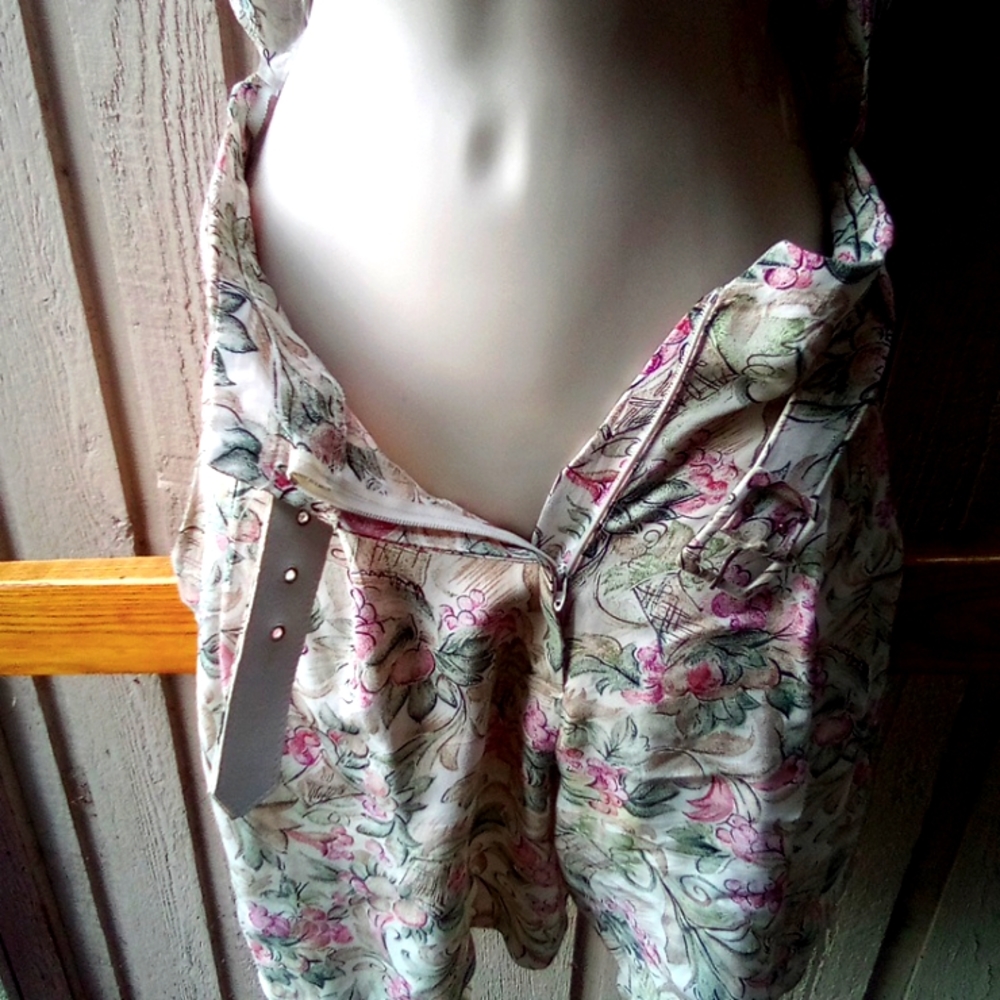 Outfit by Rampage - Picture 3 of 7